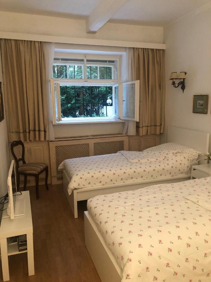 Exquisites Gartenapartment in eleganter Jugendstilvilla Wenen Buitenkant foto